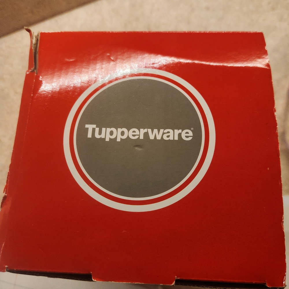 Tupperware Red Power Chef Whip Accessory - Picture 4 of 4